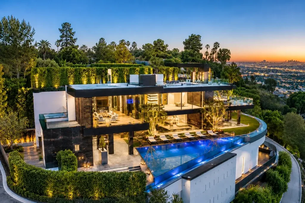 Luxury residential property in Los Angeles financed using a residential hard money loan.